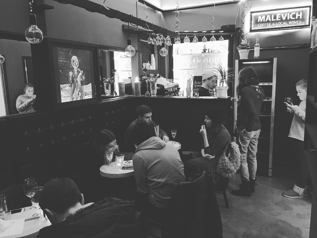 Винный бар Malevich
