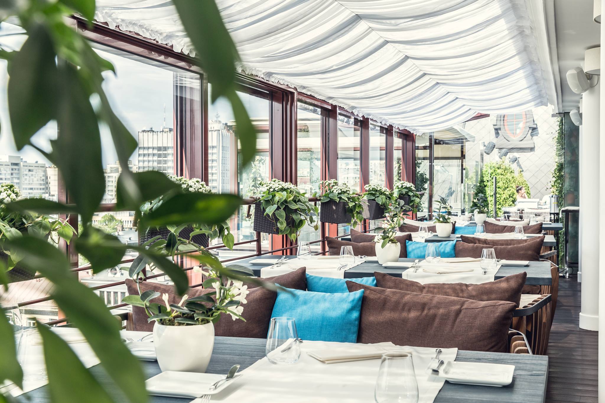 Ресторан Atmosfera / Атмосфера