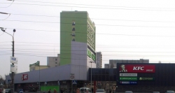 Ресторан быстрого питания КФС / KFC возле метро Черниговская