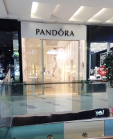 Магазин ювелирных изделий Пандора / Pandora в ТЦ Скай Молл
